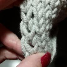 die Rückreihe wird zu locker randmasche perfekt stricken